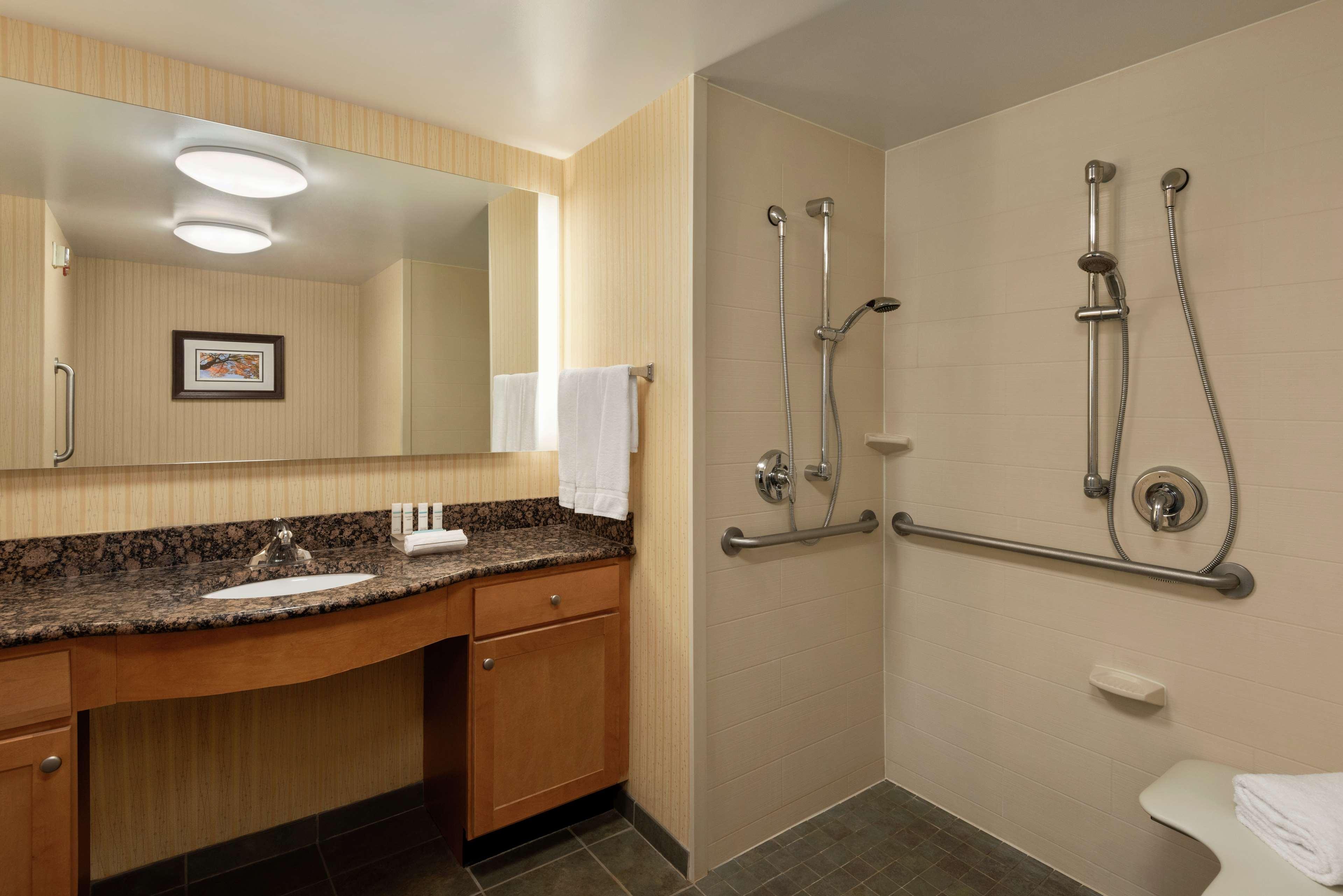 Homewood Suites By Hilton Allentown-West/Fogelsville Exterior photo