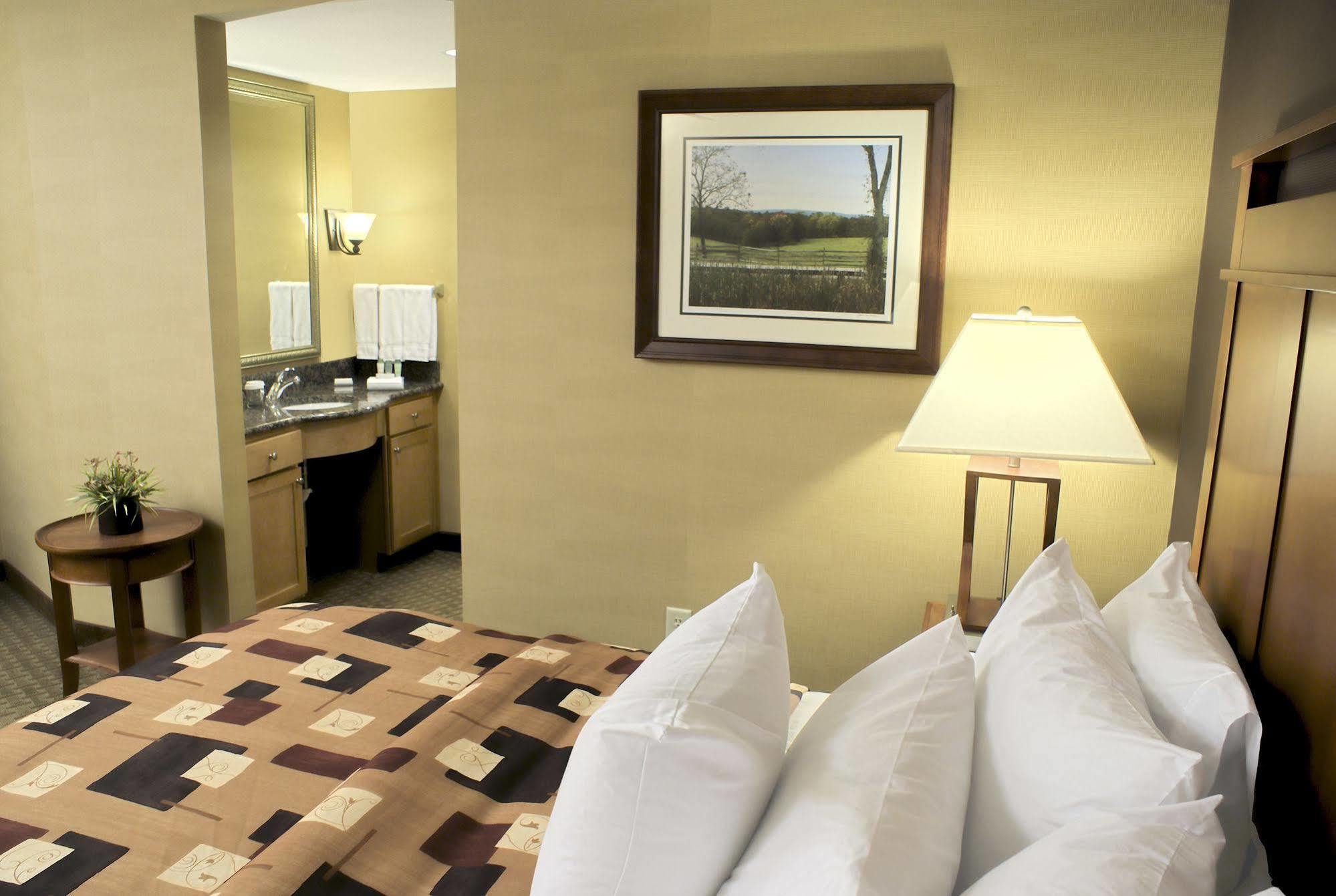 Homewood Suites By Hilton Allentown-West/Fogelsville Exterior photo
